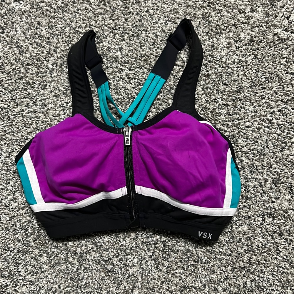 Victoria Secret sports bra